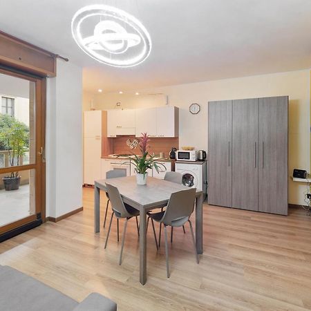 Best Way Rent - Appartamento Con Terrazzo Zona Sempione Milano Eksteriør bilde